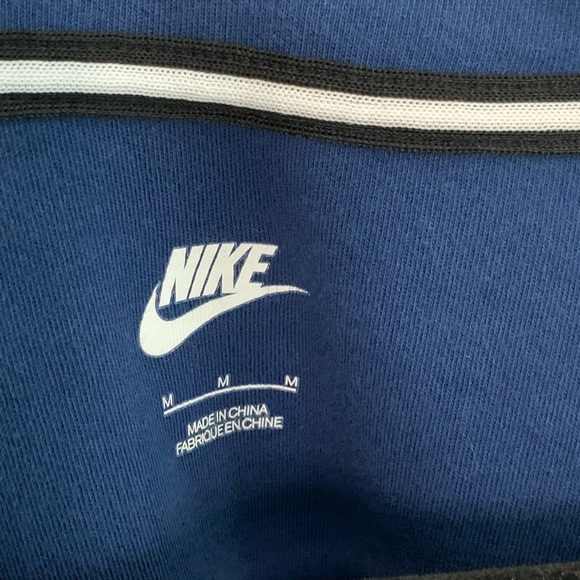 Nike sparkle sweater - Picture 4 of 4